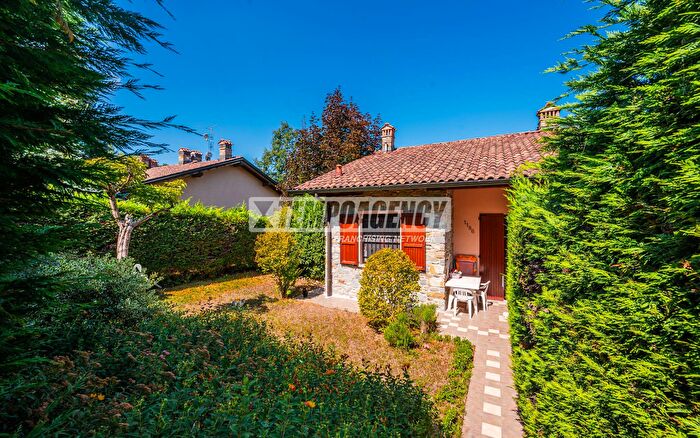 Casa trilocale in vendita in Via Monfestino, Serramazzoni