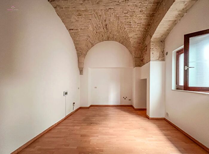 Appartamento monolocale in affitto in Noci