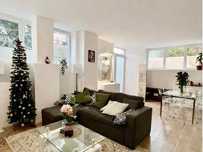 Appartamento con 6 locali in vendita in Via Stefanardo da Vimercate, Vimercate