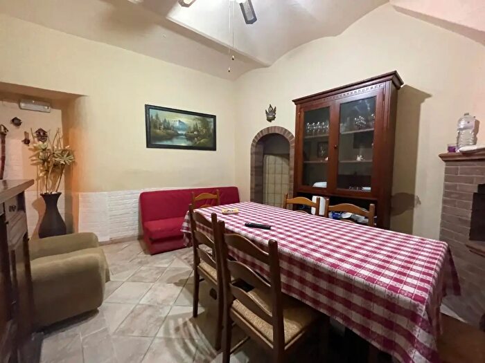 Appartamento con 5 locali in vendita in San Miniato
