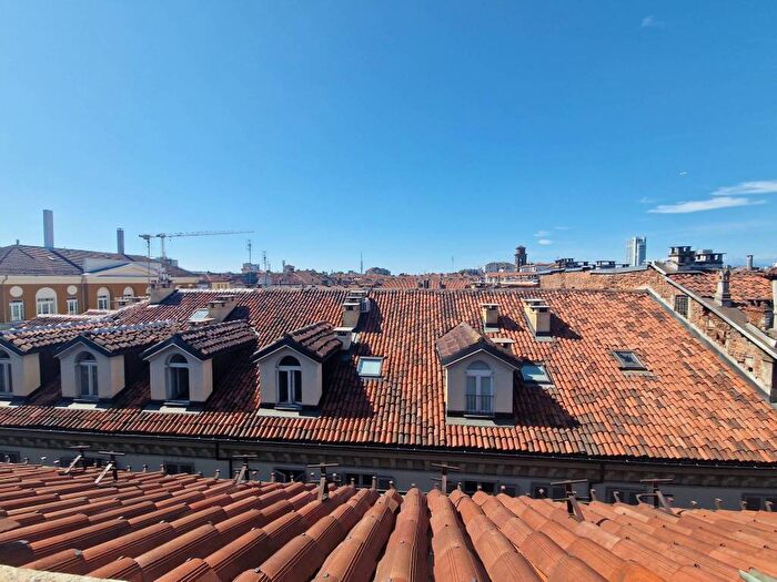 Appartamento bilocale in affitto in Via Santa Chiara, Quadrilatero Romano, Torino