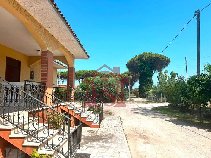 Casa con 5 locali in vendita in Strada Pantani da Basso, Terracina
