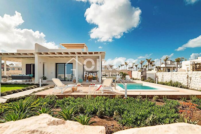 Casa quadrilocale in vendita in Via della Scogliera, Noto