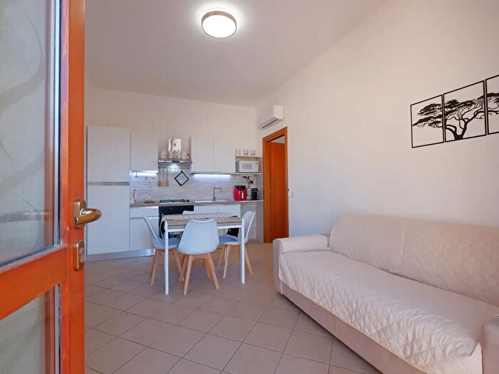 Appartamento in vendita in Via C Camba, Teulada