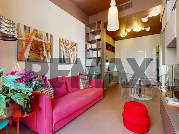 Appartamento bilocale in affitto in Via Giuseppe Sacchi, Milano