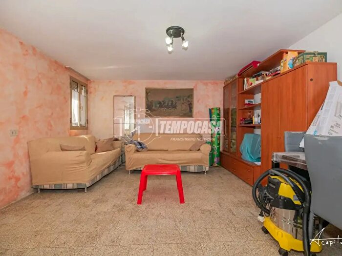 Appartamento trilocale in vendita in Via Giovanni Pozzato, Rovigo
