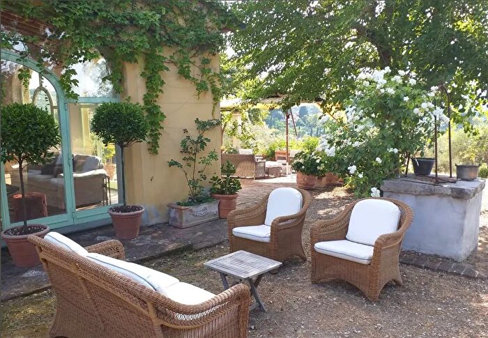 Casa con 11 locali in vendita in Via SIsidoro Impruneta, Impruneta