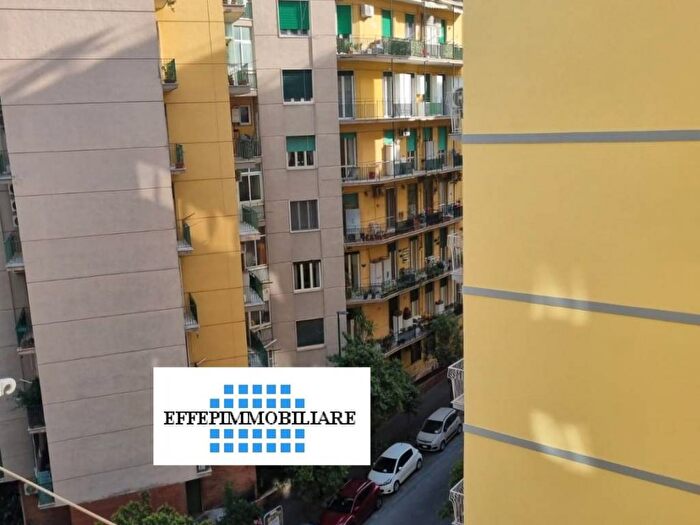 Appartamento trilocale in affitto in Via Giuseppe Orsi, Arenella, Napoli