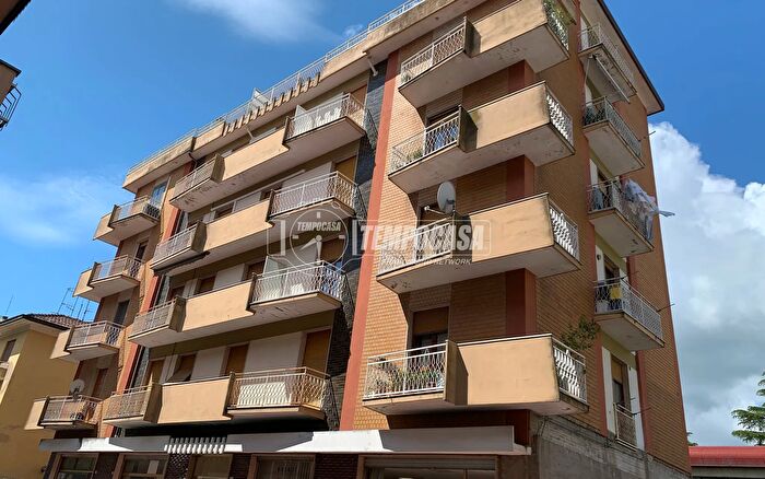 Appartamento quadrilocale in vendita in Via Giandomenico Buffa, Ovada