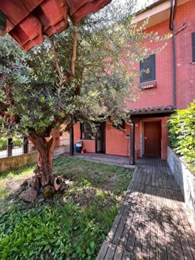 Casa trilocale in vendita in Via degli Oleandri, Colleferro