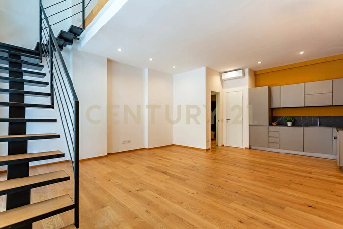 Appartamento bilocale in vendita in Via dellOlmata, Roma