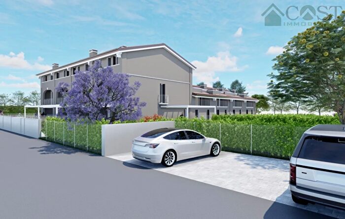 Casa con 5 locali in vendita in Via Pasubio, Dueville