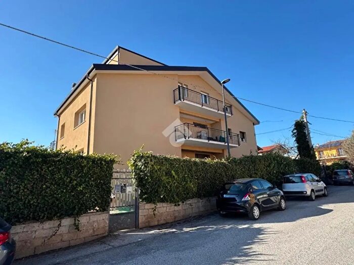 Appartamento quadrilocale in vendita in Via Franco Galeone, Avezzano
