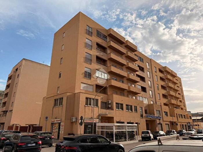 Appartamento quadrilocale in affitto in Via Pantelleria, Centro, Trapani
