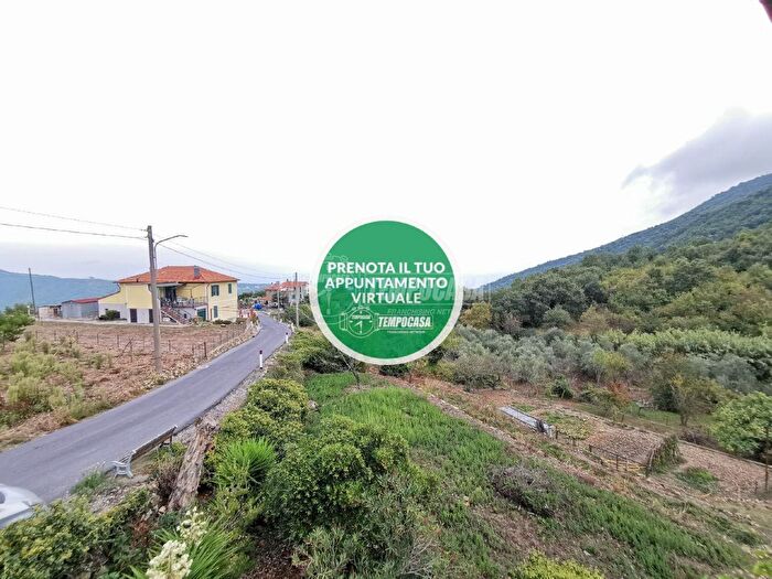 Appartamento con 5 locali in vendita in Via Paolo Cavassa, Andora