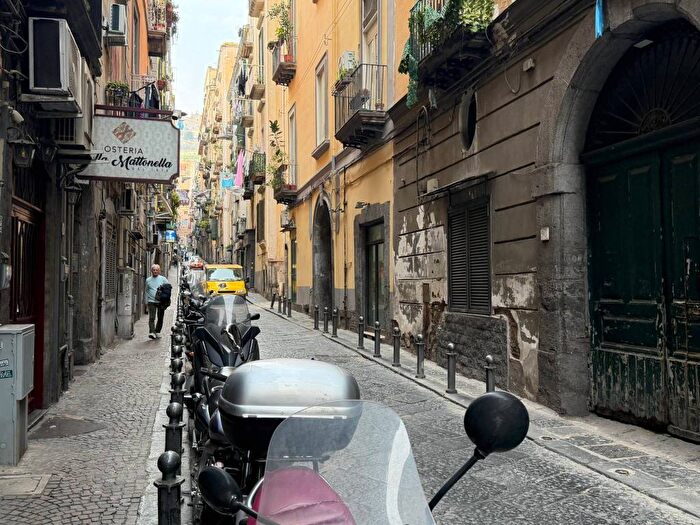 Appartamento bilocale in affitto in Monte di Dio, Napoli