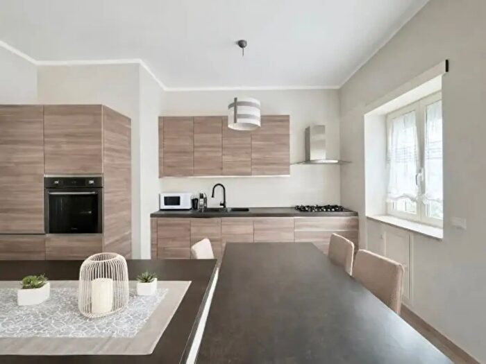 Appartamento quadrilocale in vendita in Via Francesco Cilea, Napoli