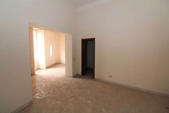 Appartamento bilocale in vendita in Via Urbino Lentini, Lentini