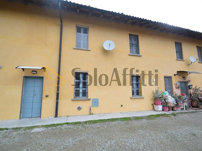 Appartamento trilocale in affitto in Cascina Faino Snc, Carpiano