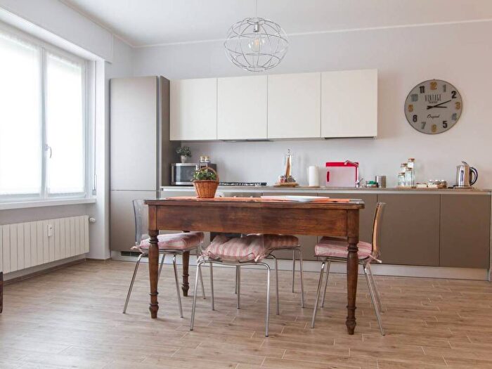 Appartamento trilocale in affitto in Viale Brianza, Pasteur, Milano