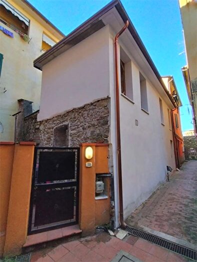 Appartamento quadrilocale in vendita in Sarzana