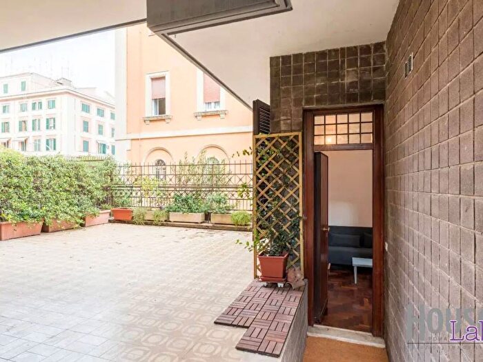 Casa monolocale in affitto in Via Filippo Casini, Trastevere, Roma