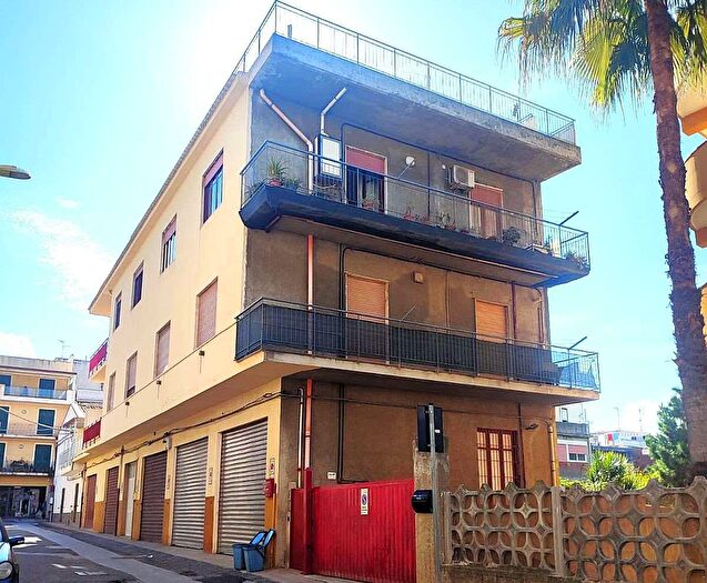 Appartamento con 5 locali in vendita in Spadafora