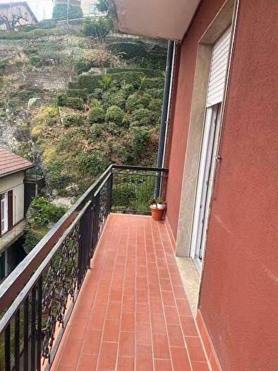 Appartamento bilocale in affitto in Via Barberini, Monte Olimpino, Como