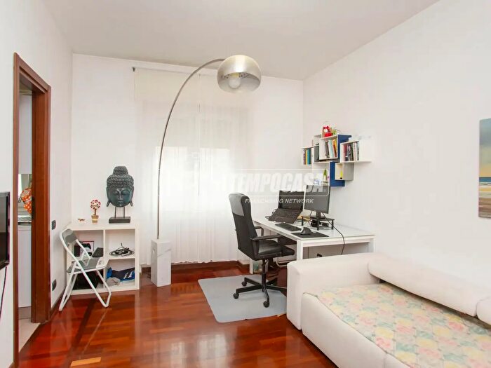 Appartamento bilocale in vendita in Via Giuseppe Giusti, Milano
