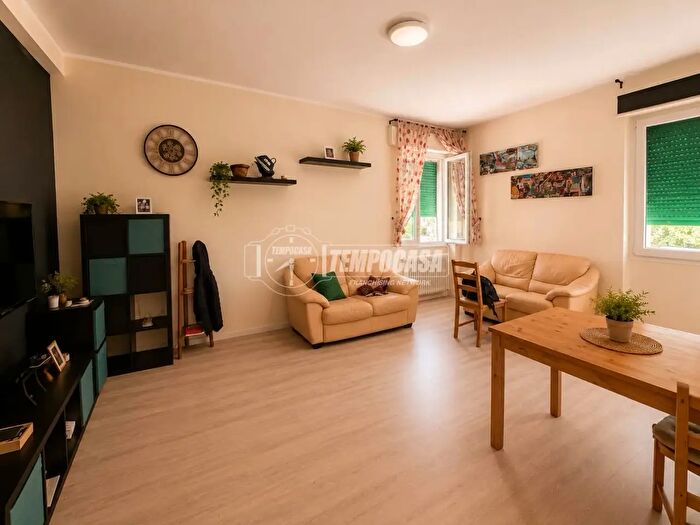 Appartamento trilocale in vendita in Via Isidoro Capitanio, Brescia