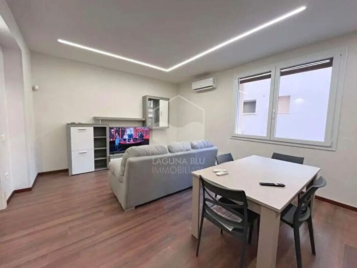 Appartamento trilocale in vendita in Via Garraffa, Marsala