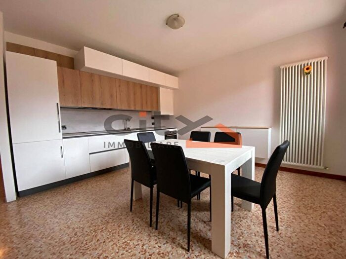 Appartamento monolocale in affitto in Via Campo Marzio, Centro, Bassano del Grappa