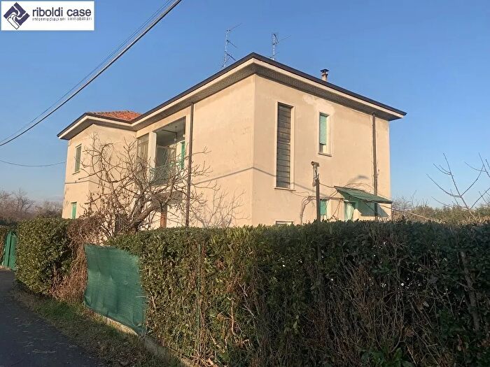 Case in Vendita e in Affitto - 3