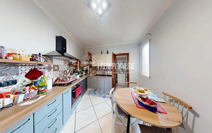 Appartamento quadrilocale in vendita in Via Due Cappelle, Corigliano DOtranto