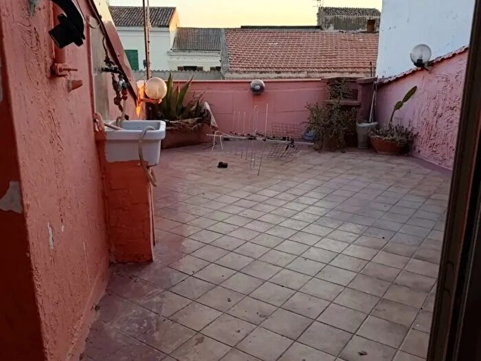 Appartamento con 5 locali in vendita in Via Pace, Sorso