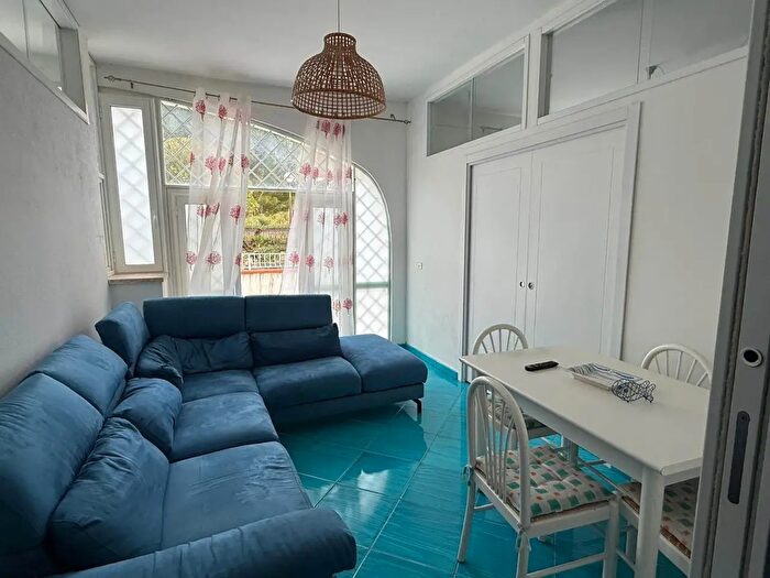 Appartamento quadrilocale in affitto in Bonifati