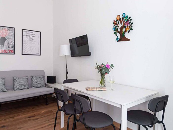 Appartamento trilocale in affitto in San Siro, Milano