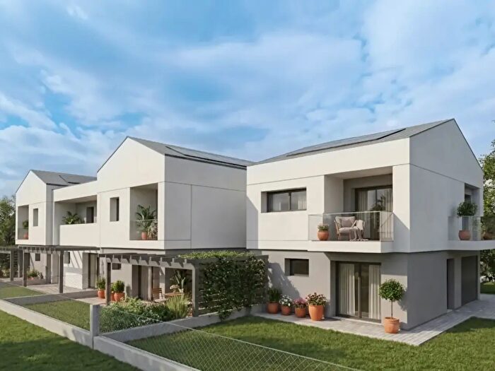 Casa quadrilocale in vendita in Via Alessandro da Re, Fossalta Di Piave