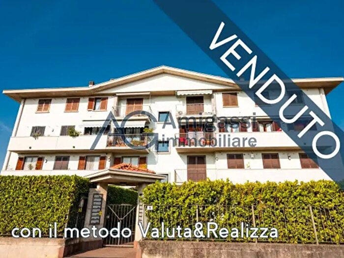 Appartamento trilocale in vendita in Via Mastro Bonacio, Osio Sopra