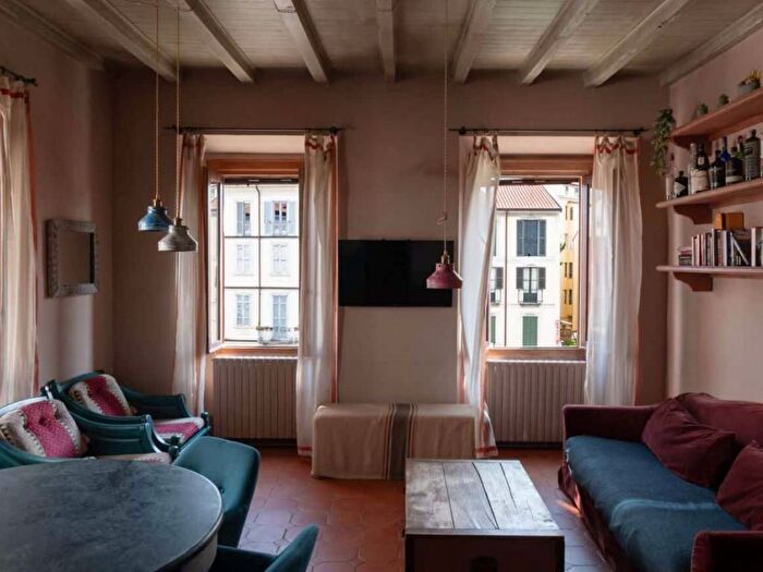 Appartamento bilocale in affitto in Via Corsico, Navigli Darsena, Milano