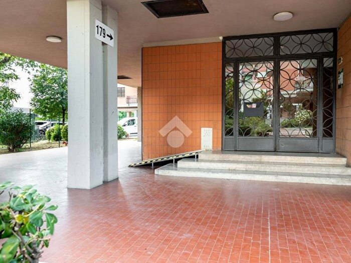 Appartamento trilocale in affitto in Viale A Guidoni, Novoli, Firenze
