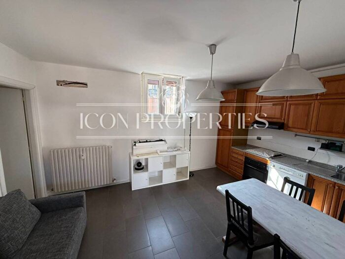 Appartamento trilocale in affitto in Via Luigi Manfredini, Paolo Sarpi, Milano
