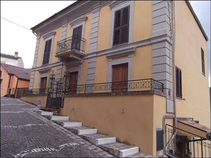 Casa in vendita in Marconi, Farindola