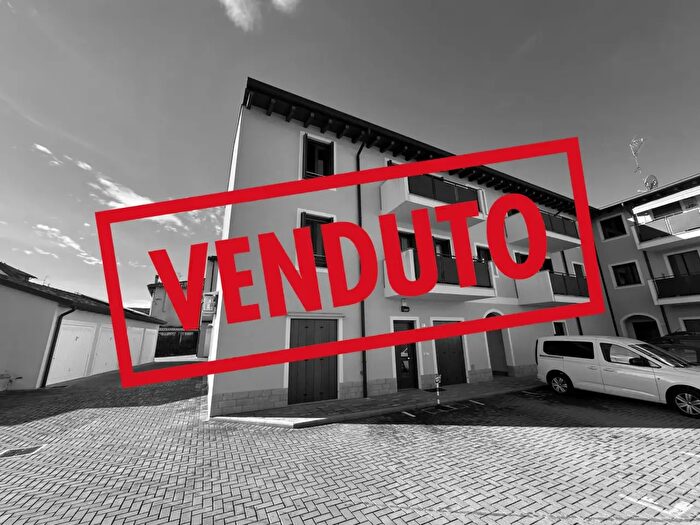 Appartamento quadrilocale in vendita in Via Giuseppe Mazzini, Rivignano Teor