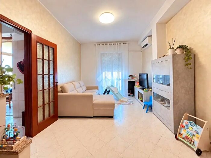 Appartamento quadrilocale in vendita in Via Tiziano, Quartu Sant'Elena