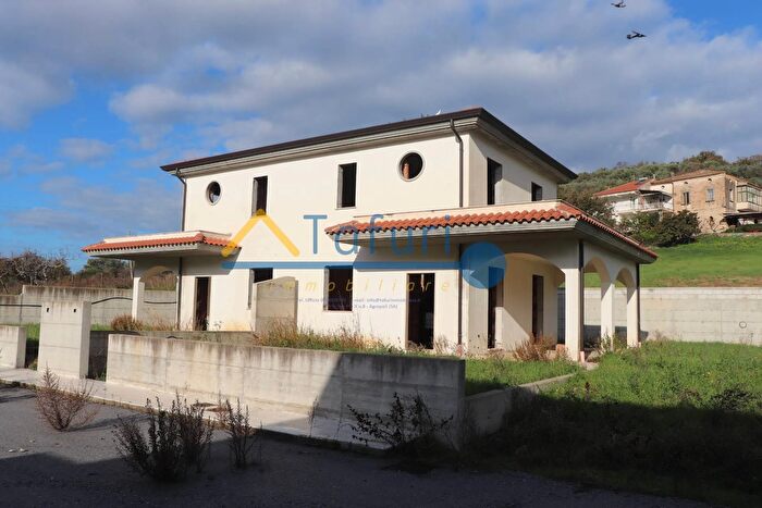 Casa trilocale in vendita in San Giuseppe, Giungano