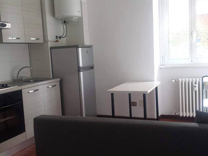 Appartamento bilocale in affitto in via gabriele d'annunzio, Corso Genova, Milano