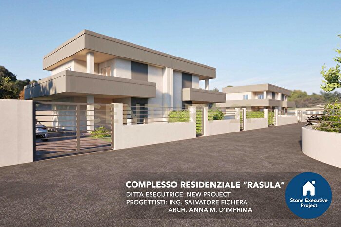 Casa con 5 locali in vendita in Via Stazzone, Aci SantAntonio