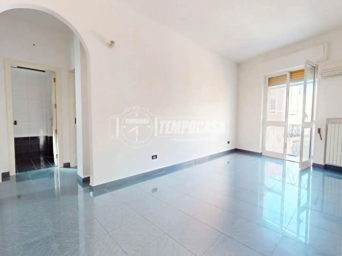 Appartamento trilocale in vendita in Via Ugo Foscolo, Bari