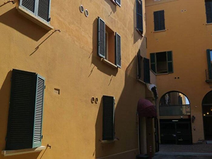 Appartamento bilocale in affitto in Via Volto Santo, Centro Storico, Bologna